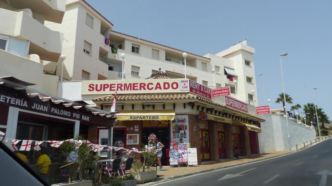 Apartamento Studio With Access To The Garden. Open Pool. Beach Very Close. Wifi & Netflix Free Benalmádena Exterior foto