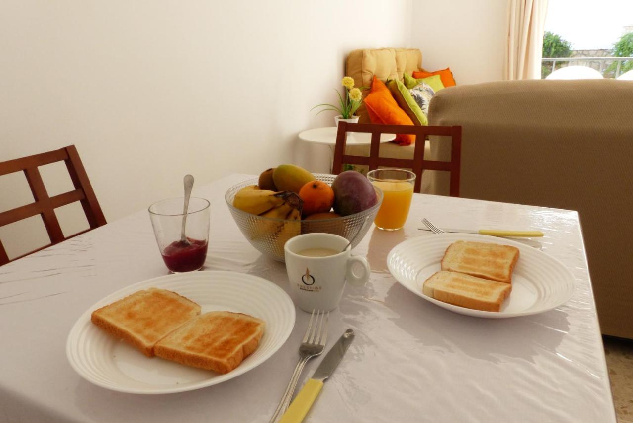 Apartamento Studio With Access To The Garden. Open Pool. Beach Very Close. Wifi & Netflix Free Benalmádena Exterior foto