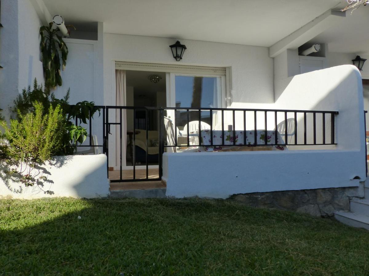 Apartamento Studio With Access To The Garden. Open Pool. Beach Very Close. Wifi & Netflix Free Benalmádena Exterior foto